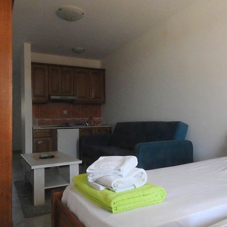 Luna Apartments Budva Zimmer foto