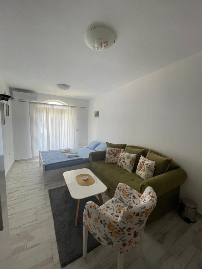 Luna Apartments Budva Exterior foto