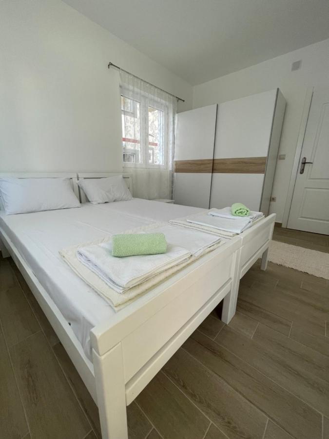 Luna Apartments Budva Exterior foto