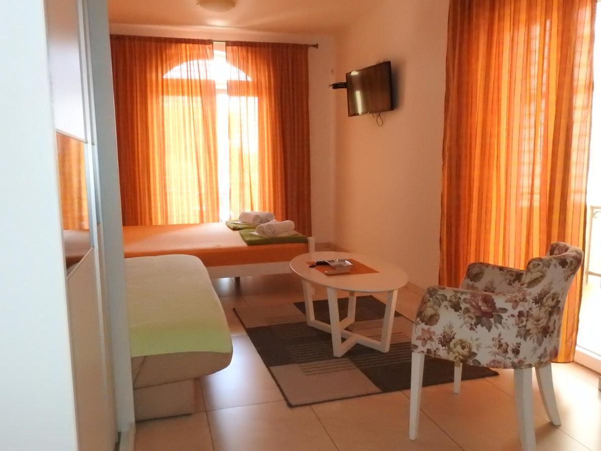 Luna Apartments Budva Exterior foto