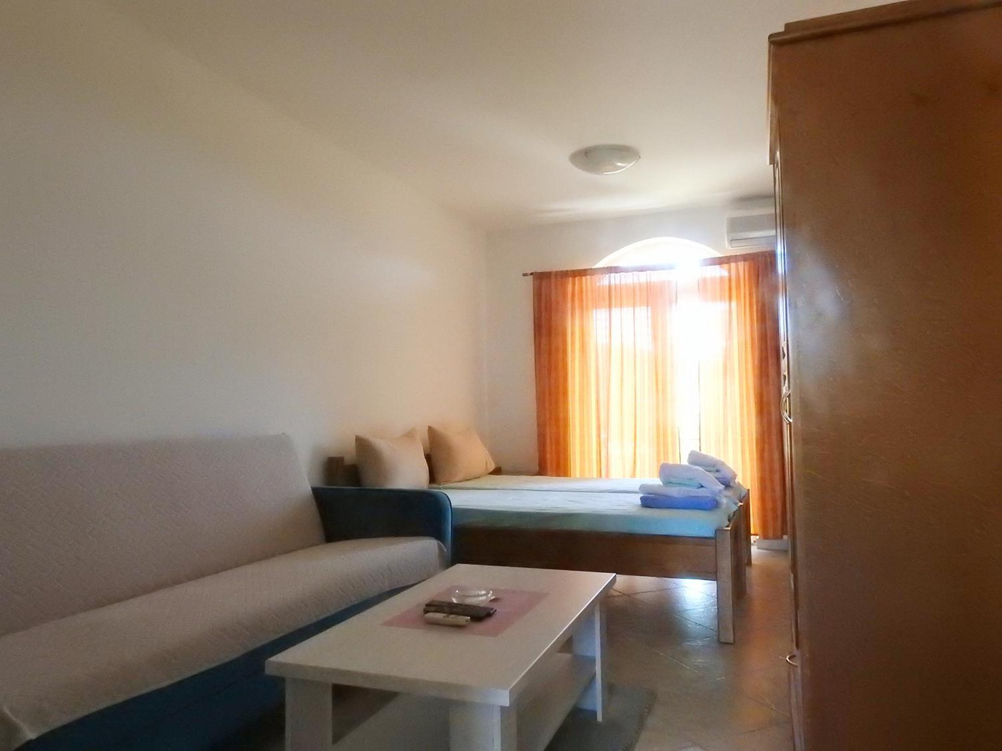 Luna Apartments Budva Zimmer foto